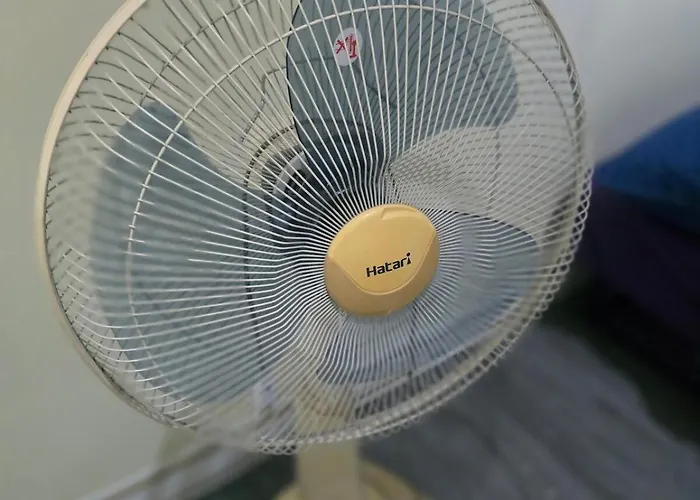 209 Cozy With Fan Near Skytrain & Wifi Apartment *